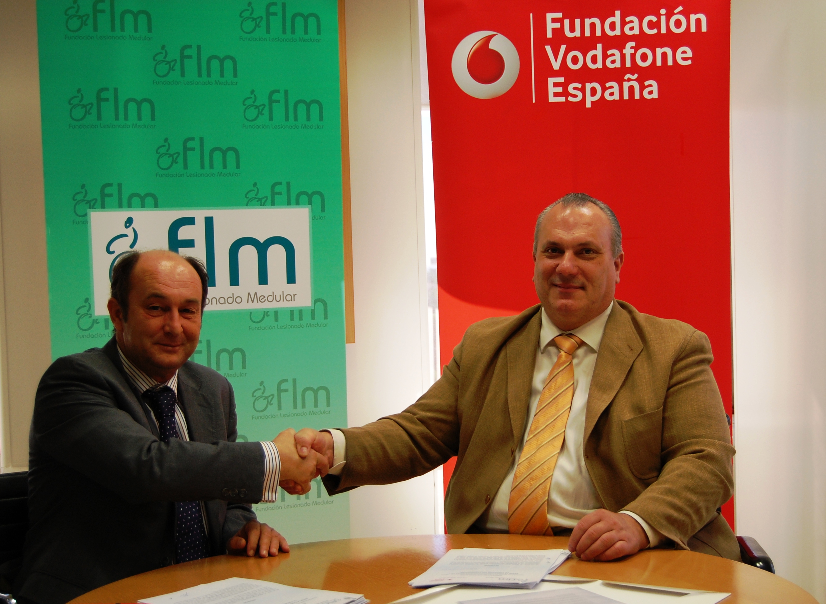 Firma_convenio.JPG